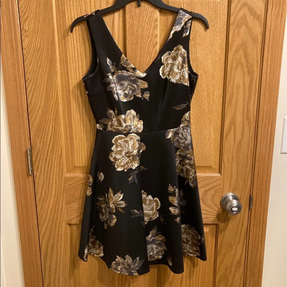 Juniors homecoming dress
